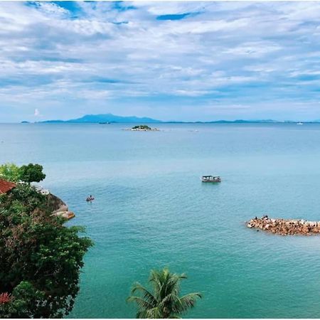 Batu Feringgi Homestay Bagian luar foto