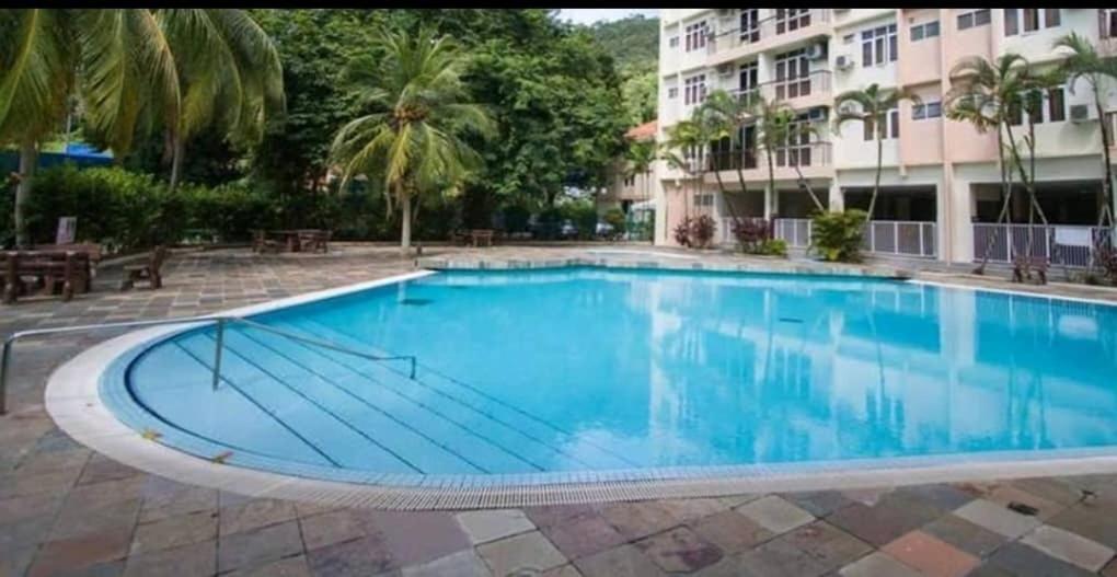 Batu Feringgi Homestay Bagian luar foto